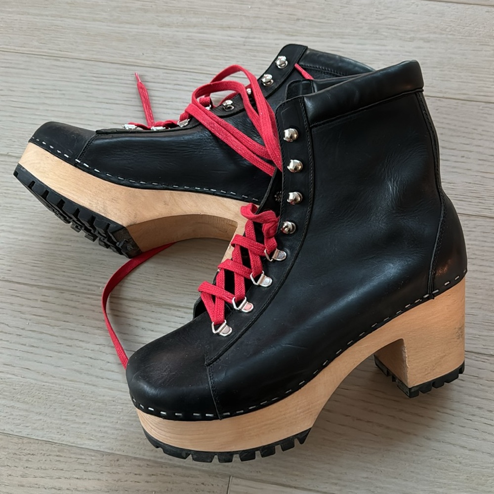 NWOT FREE PEOPLE x Swedish Hasbeens leather boots 41